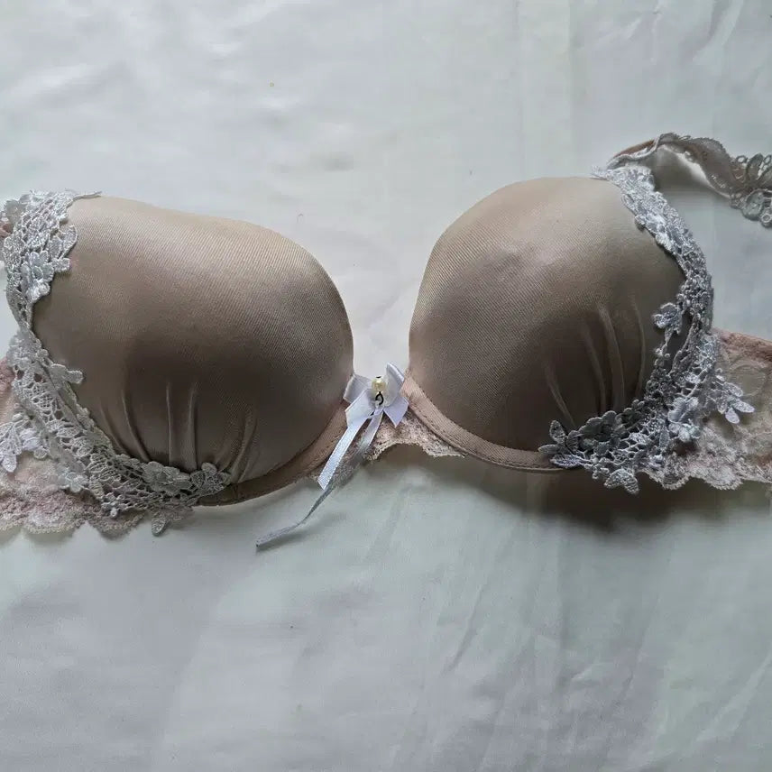 [BUNJANG] Nude Tone White Lace Bra - B Cup / (중고) 누드 톤 화이트 레이스 브래지어 B컵
