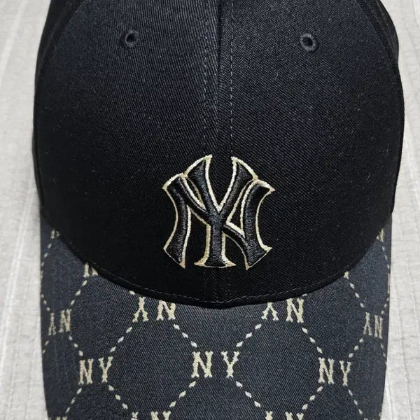 [BUNJANG] MLB Yankees Monogram Baseball Cap Black / MLB 양키스 모노그램 블랙