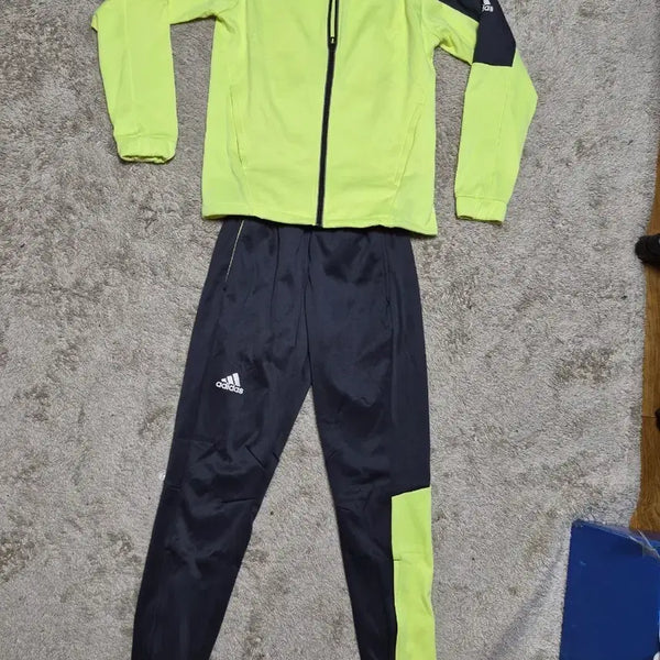 [BUNJANG] Adidas Training Set Fluorescent/Black / 아디다스 트레이닝 세트 형광/블랙