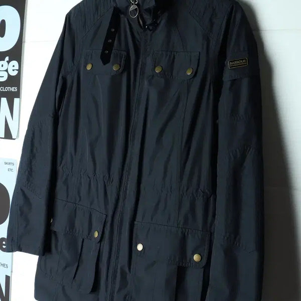 [BUNJANG] Barbour Zip-Up Windbreaker Jacket Navy / W(M) 바버 집업 바람막이 점퍼자켓 네이비 사파리 아메카지-H37293
