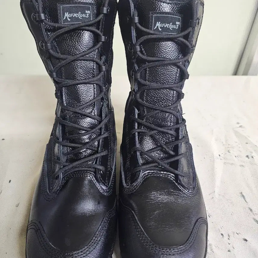 [BUNJANG] Marvelous Gore-Tex Hiking Boots 270mm Walker Boots Black / 마브러스 고어텍스기능 등산화 270미리 워커 부츠 블랙