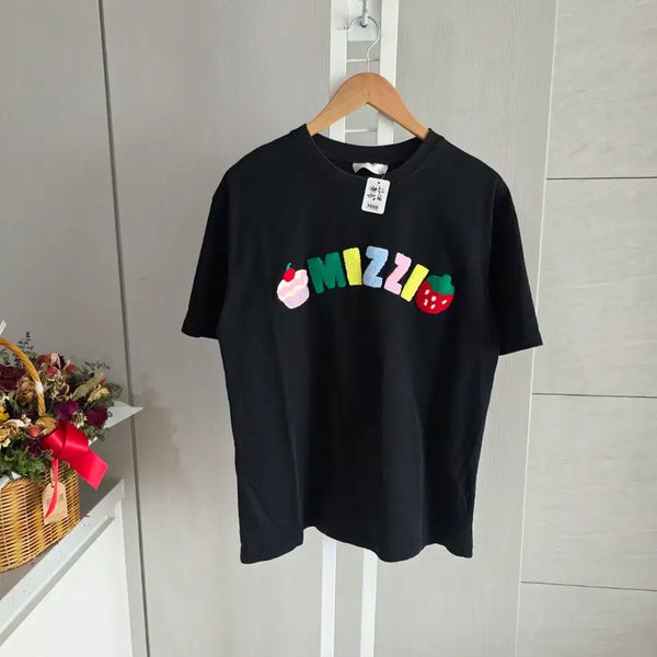 [BUNJANG] MIZZI Logo Short Sleeve T-Shirt Black / MIZZI 로고 반팔 티셔츠 블랙