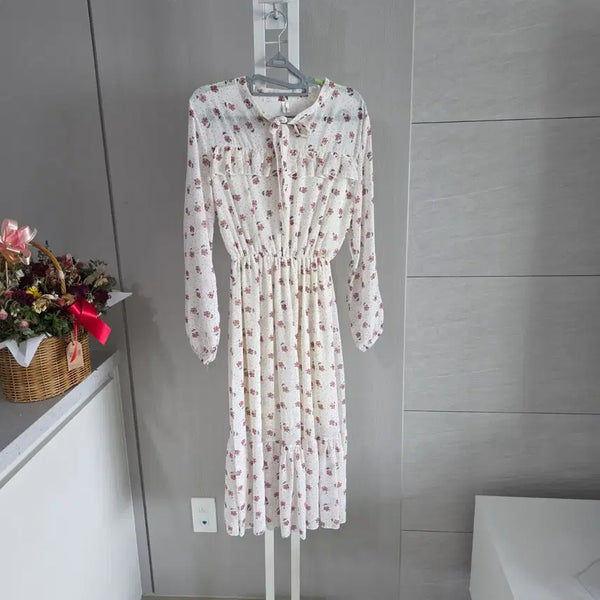 [BUNJANG] Flower Pattern Long Dress / 플라워 패턴 롱 원피스