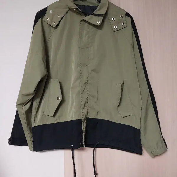 [BUNJANG] Colorblock Hooded Jacket (Khaki/Black) / 빅사이즈 카키 블랙 배색 후드 자켓 66 77