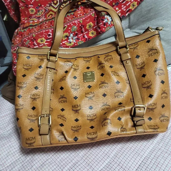 [BUNJANG] MCM Shoulder Bag / 엠씨엠 가방 성주택 있어요