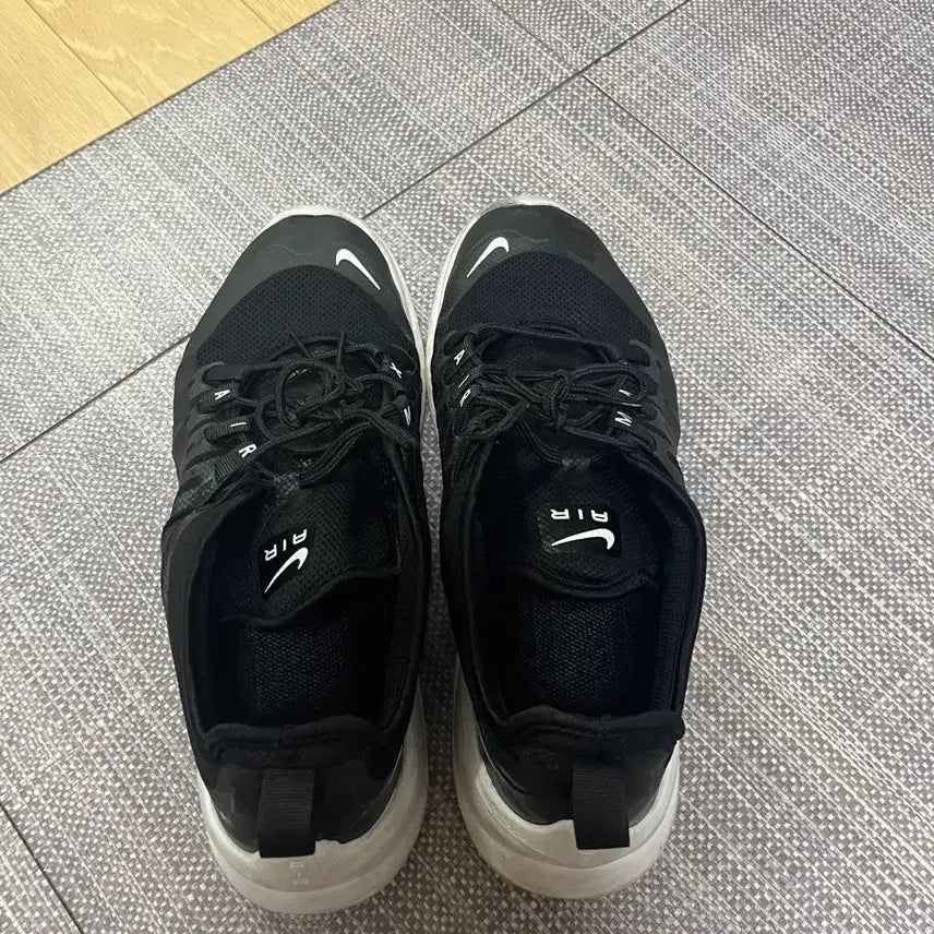 [BUNJANG] Nike Running Shoes Size 275 / 나이키 275