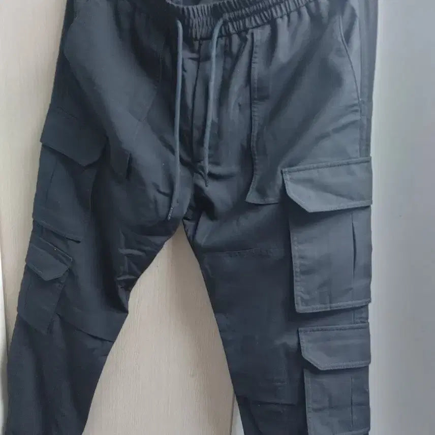 [BUNJANG] Black Wool Multi-Pocket Jogger Cargo Pants / 21ss 블랙 울 멀티포켓 조거카고팬츠 48