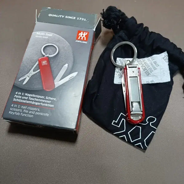 [BUNJANG] Zwilling Multi-Tool Nail Clipper Red Unused / 즈윌링 멀티툴 네일 클리퍼  레드 미사용품