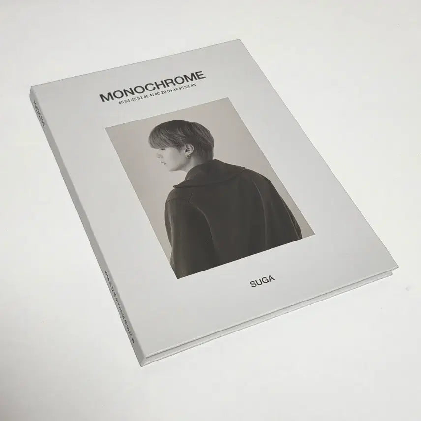[BUNJANG] BTS Suga Monochrome Photobook / 모노크롭 포토북 슈가 민윤기 방탄 Monochrome Photobook suga bts