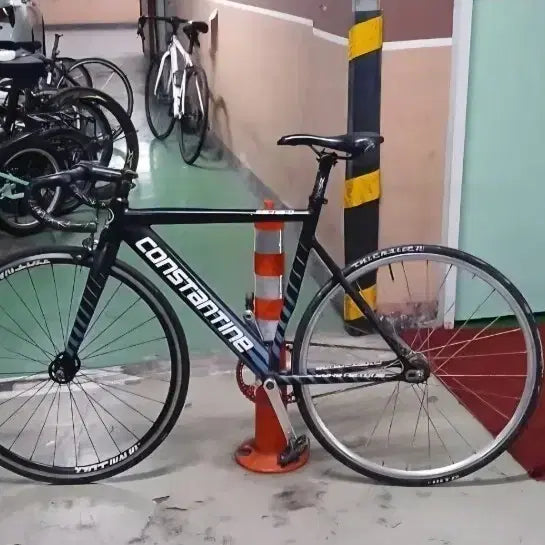 [BUNJANG] Constantine 2017 Fixie Bicycle / 콘스탄틴2017년식 급처