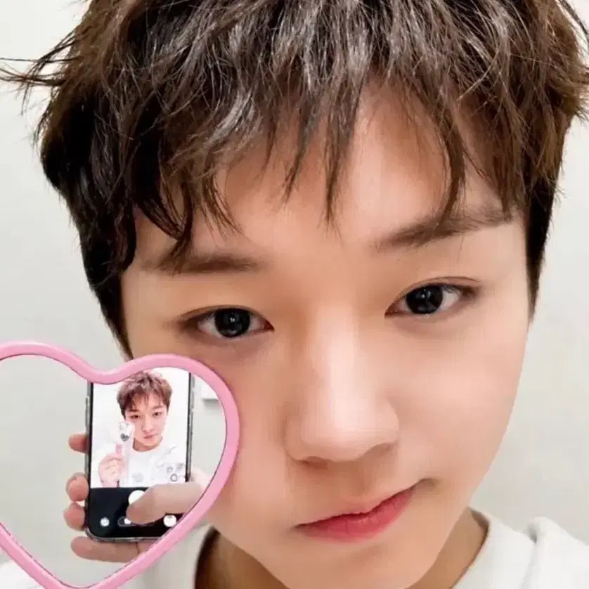 [BUNJANG] Park Jihoon Soundwave Lucky Draw Photocard / 박지훈 사운드웨이브 사웨 특전포카 거울 포카