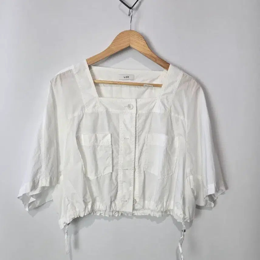 [BUNJANG] White Cropped Blouse Size 55 / 리스트 화이트 크롭 블라우스 55