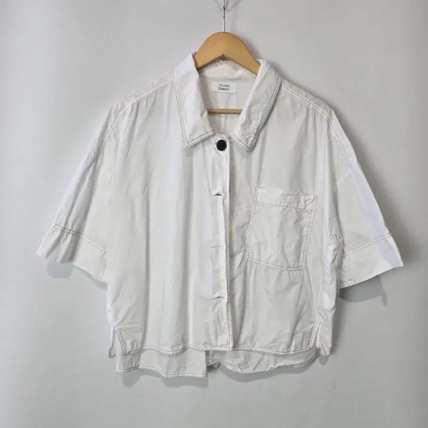 [BUNJANG] Studio Tomboy White Cropped Shirt / 스튜디오 톰보이 화이트 크롭 셔츠