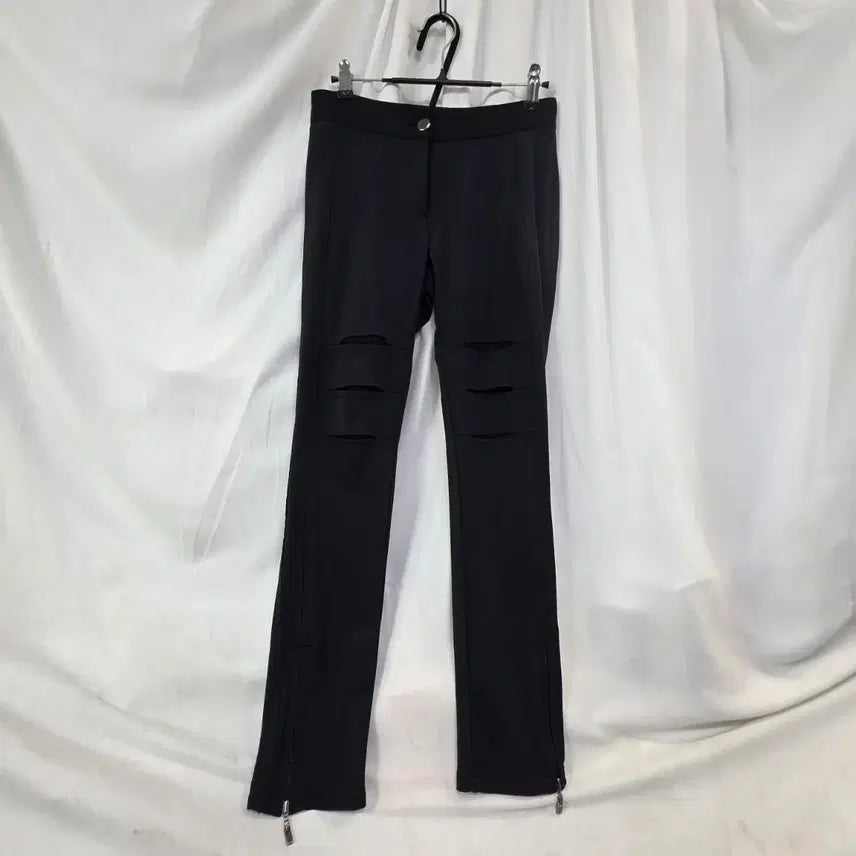 [BUNJANG] Black Ripped Detail Women's Pants / 찢무릎블랙 여성 바지25/26