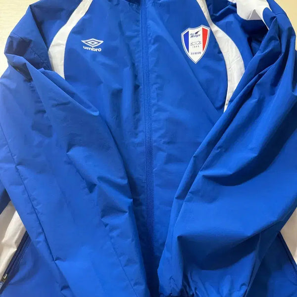 [BUNJANG] Umbro Suwon Samsung 2026 Windbreaker / 2026 엄브로 수원삼성 바람막이