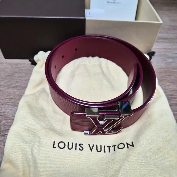[BUNJANG] Louis Vuitton Epi Leather Santur LV Belt / 루이비통 에피레더 산튀르LV 벨트