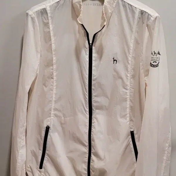 [BUNJANG] Hazzys Women's Golf Windbreaker White / 헤지스 여성 골프 바람막이