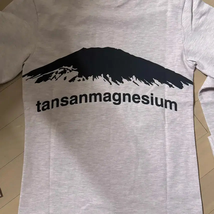 [BUNJANG] Magnesium Carbonate Long Sleeve T-Shirt / 탄산마그네슘 롱슬리브