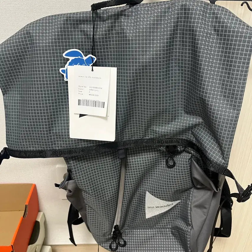 [BUNJANG] And Wander Ocean Rip Backpack / 앤드원더 and wander 오션립 백팩