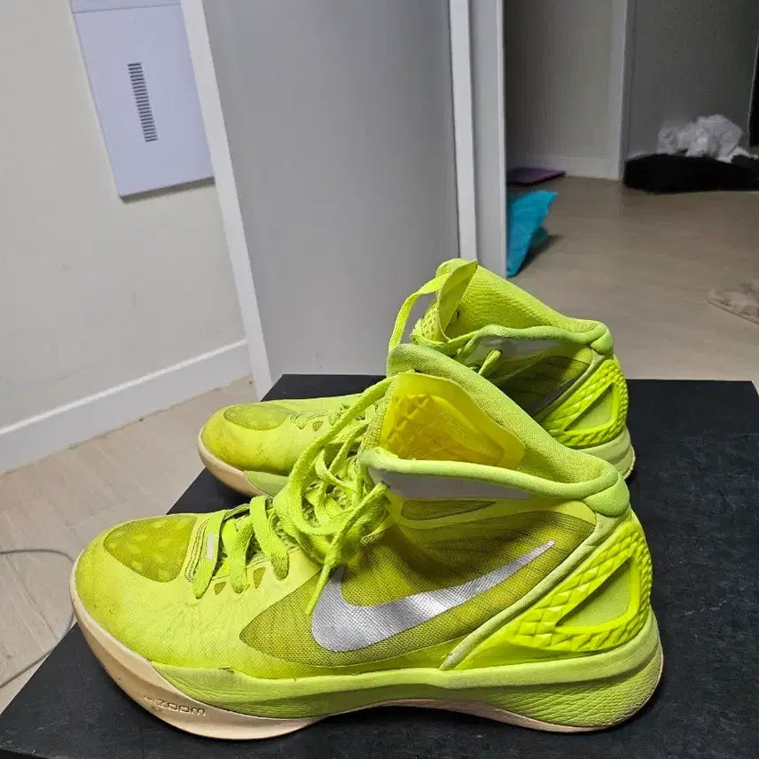 [BUNJANG] Nike Hyperdunk Fluorescent Basketball Shoes 275mm / 나이키 하이퍼덩크 형광 275mm 상태좋음