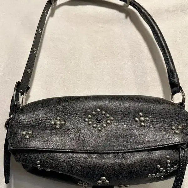 [BUNJANG] Open YY Stud Pillow Medium Handbag / Open yy 오픈와이와이 스터드 필로우 미디엄 핸드백