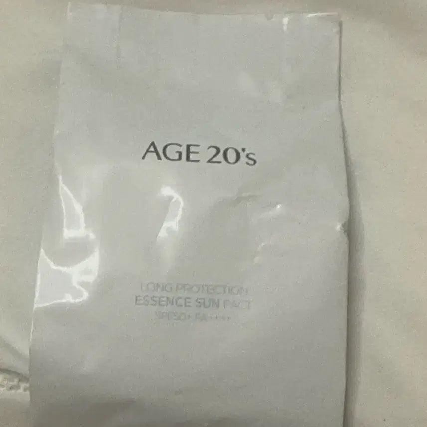 [BUNJANG] Age 20's Long Protection Essence Sun Pact Refill SPF50+ PA+++ / 에이지투웨니스 롱 프로텍션 에센스 선팩트 리필