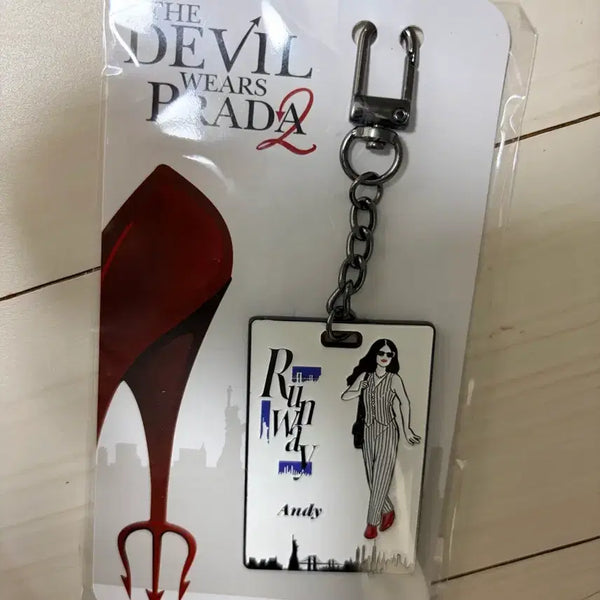 [BUNJANG] The Devil Wears Prada 2 CGV Character & Logo Keychain / cgv 악마는 프라다를 입는다2 키링