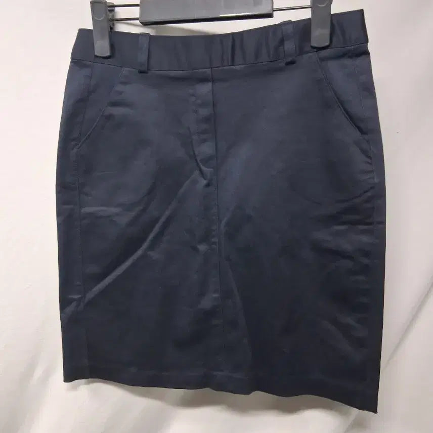 [BUNJANG] Basic H-Line Suit Skirt Navy Size 26 / 기본 H라인 정장 스커트 네이비 26