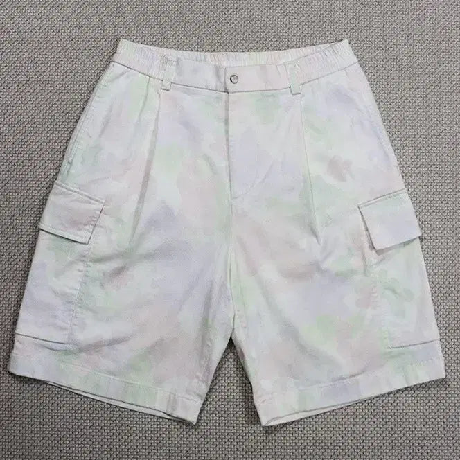 [BUNJANG] Customellow Cargo Shorts (Size 30-31) / (정품) 커스텀멜로 카고 반바지 (30~31)