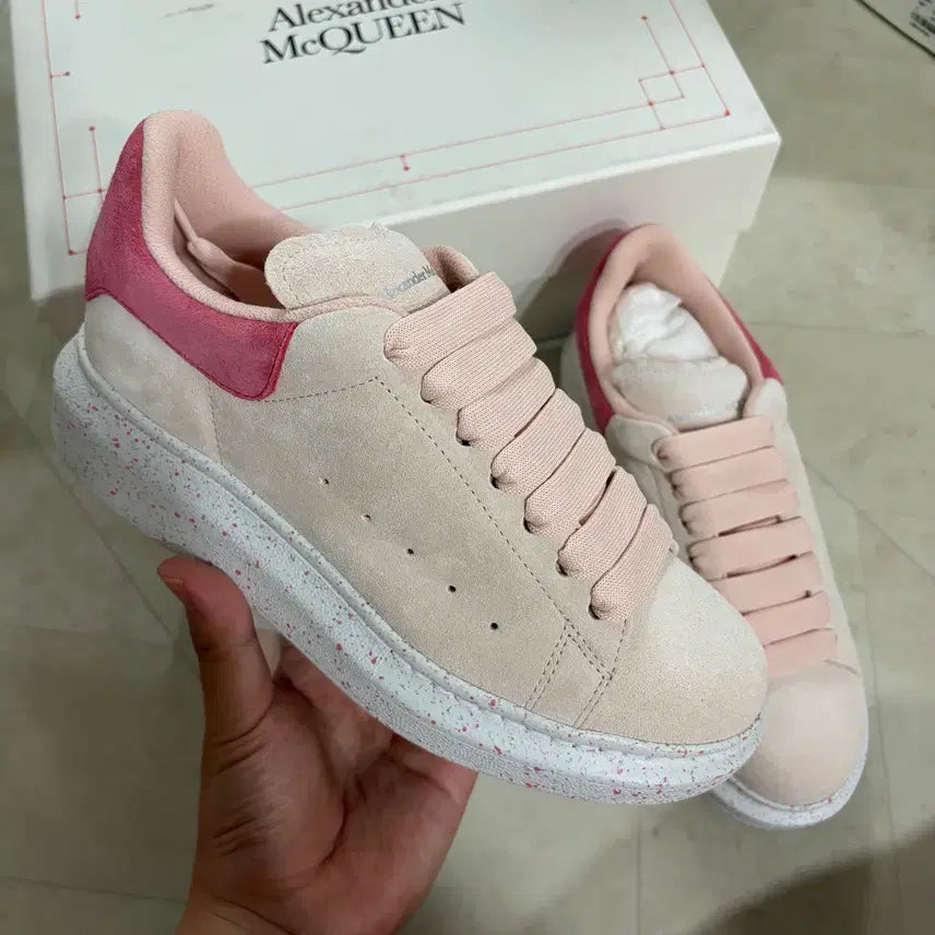 [BUNJANG] Alexander McQueen Oversized Suede Sneakers Pink / 새상품(230,260)알렉산더맥퀸 오버솔 스웨이드 스니커즈 핑크