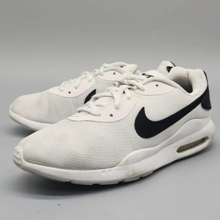 [BUNJANG] Nike Air Max Oketo Sneakers 250 / q 나이키 에어맥스 오케토 운동화 250