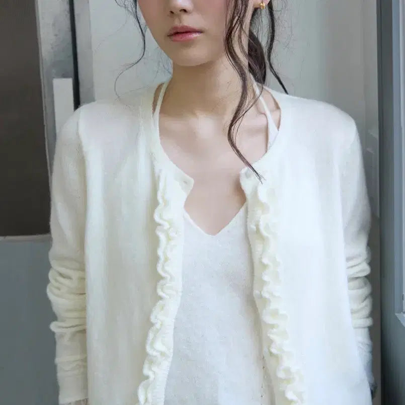 [BUNJANG] Michiko Ruffle Lace Knit Cardigan Ivory S / 미치코 러플 레이스 니트 가디건 아이보리 S
