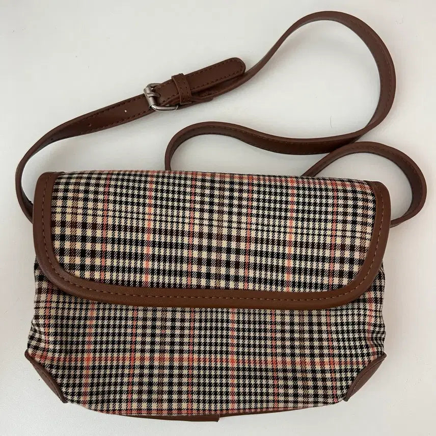 [BUNJANG] Brown Check Crossbody Bag / 브라운 체크 크로스백
