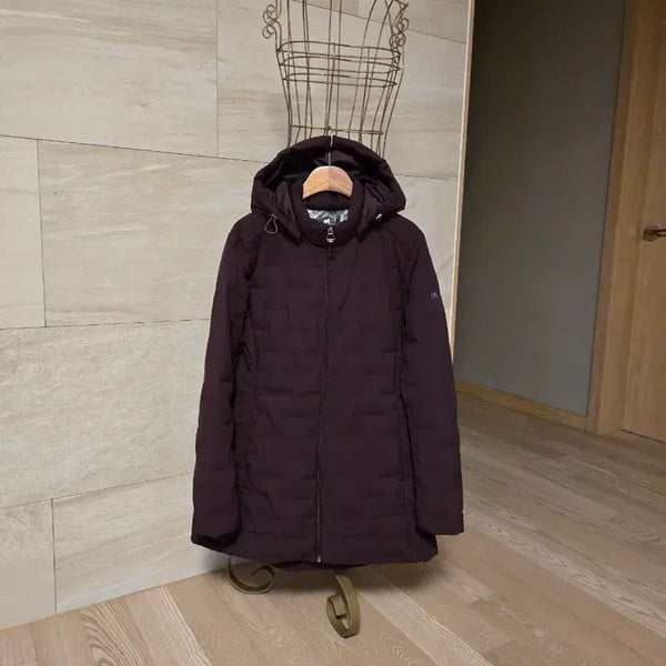 [BUNJANG] Millet Golf Women's Quilted Goose Down Padded Jacket (Size 95) / [95] 밀레 골프 퀼팅 여성 구스 패딩