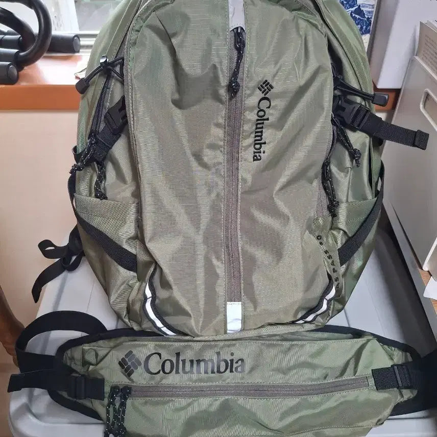 [BUNJANG] Columbia Douglas 30L Backpack / 컬럼비아 더글라스 30L 백팩