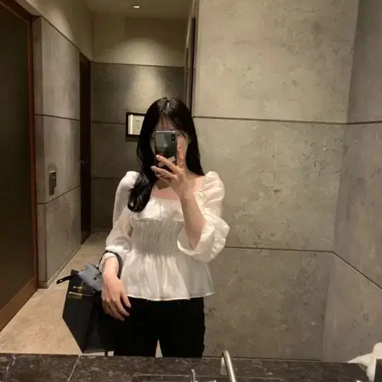 [BUNJANG] Laplier Blouse / 라플리에 블라우스