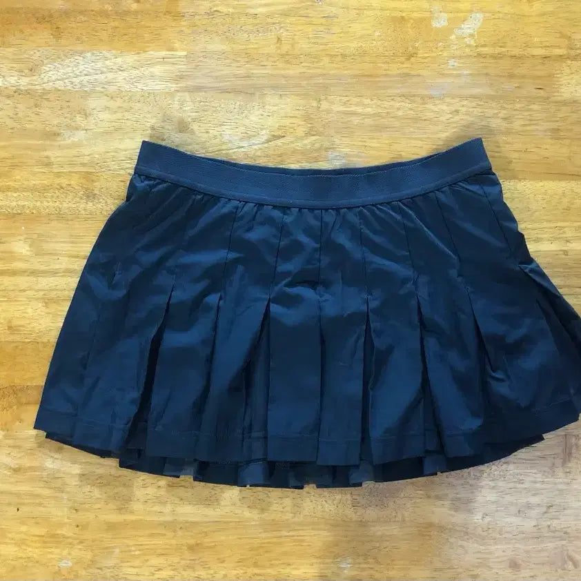 [BUNJANG] Adidas Stella McCartney Pleated Skirt Polyester / 아디다스 스텔라 맥카트니 플리츠 스커트