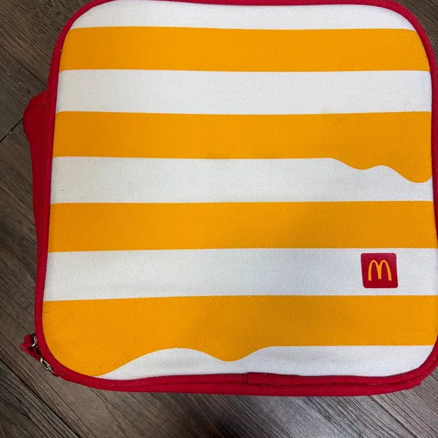 [BUNJANG] McDonald's Picnic Set / 맥도날드 피크닉 세트