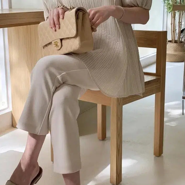 [BUNJANG] Liange Pleats Blouse Beige / 리앙쥬 플리츠 블라우스 베이지 새상품 판매