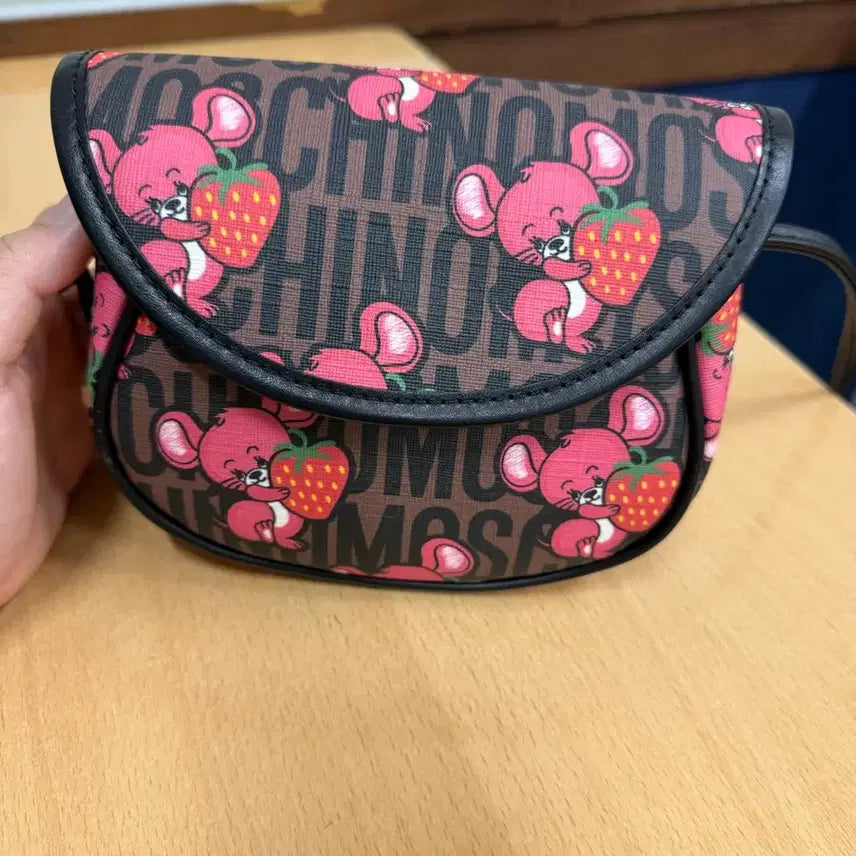 [BUNJANG] Moschino Genuine Shoulder Bag / 모스키노 정품 가방