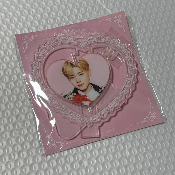 [BUNJANG] NCT WISH Yushi Turning Acrylic Stand / 엔시티 위시 팬미팅 유우시 터닝 회전 아크릴 스탠드