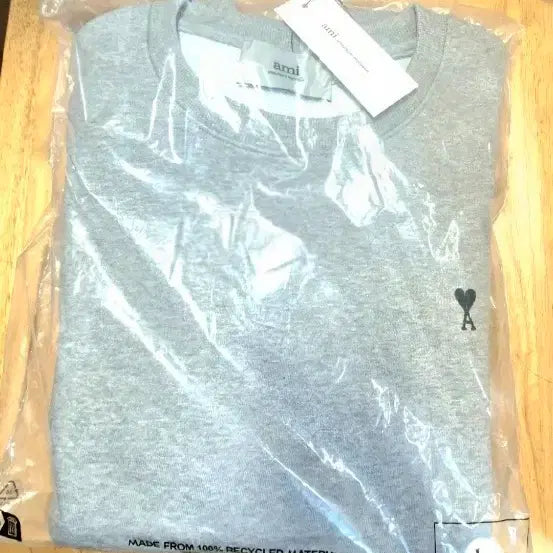 [BUNJANG] Ami Sweatshirt Gray Size L / 아미 맨투맨 그레이. (사이즈 L)