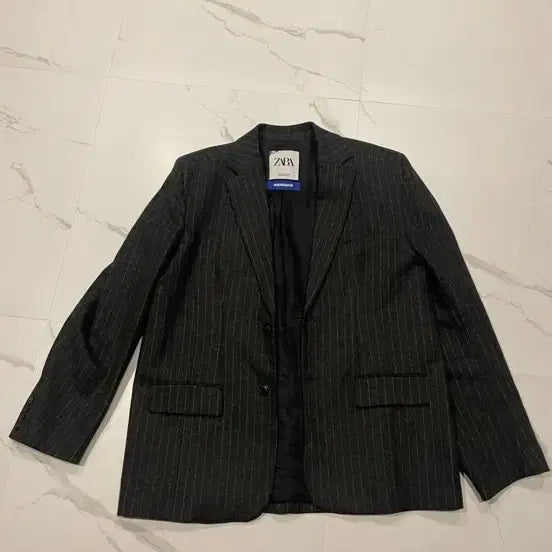 [BUNJANG] Zara x ADER Error Pinstripe Blazer Jacket and Trousers Set / 자라 아더에러 블레이저 자켓 및 바지 셋업 세트