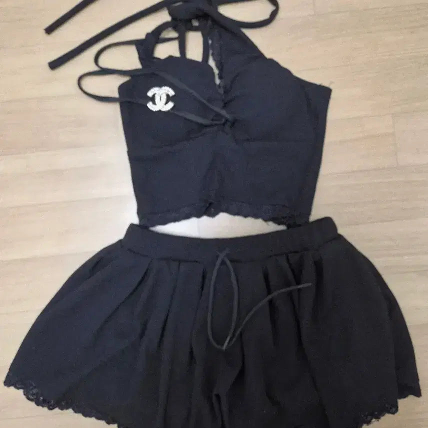 [BUNJANG] Imported Clothing Halter Neck Skirt Set - Size S / 수입의류 홀터넥치마세트s