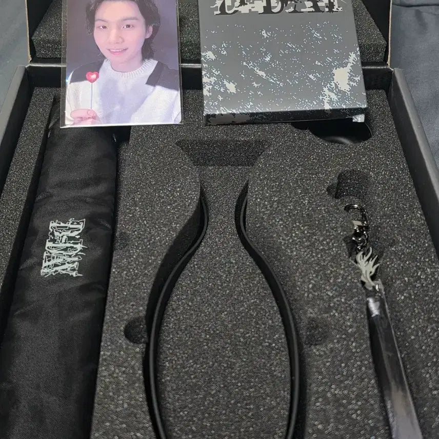 [BUNJANG] BTS Suga D-Day Muchbox #15 Set / 방탄소년단 머치박스 #15 슈가 윤기 디데이 세트