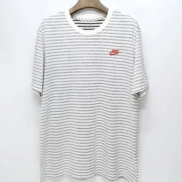 [BUNJANG] Nike Men's Striped Round T-Shirt / 나이키 남성 스트라이프 라운드 반팔