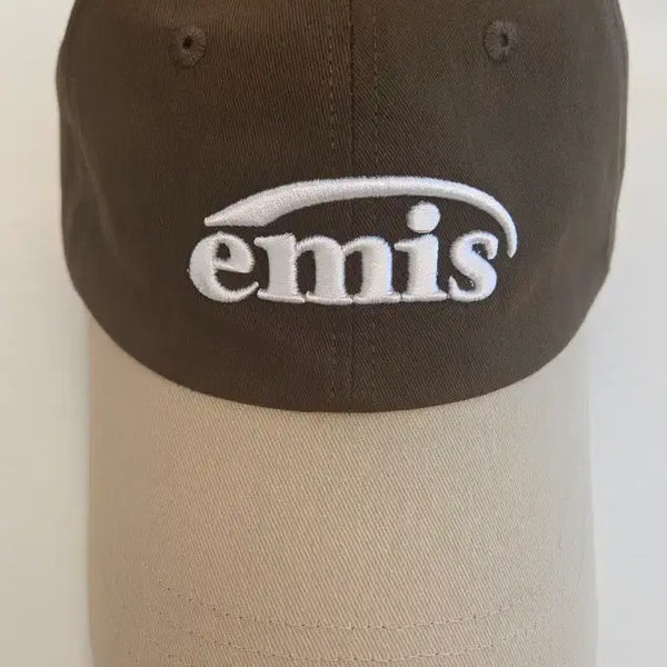 [BUNJANG] Emis Colorblock Ball Cap (Brown/Beige) / Emis 배색 볼캡 브라운 베이지