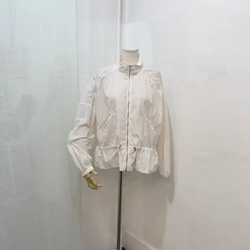 [BUNJANG] Monologue Crop Windbreaker Jacket / 모노로그 크롭 바람막이 윈드브레이커 모노로그 5121