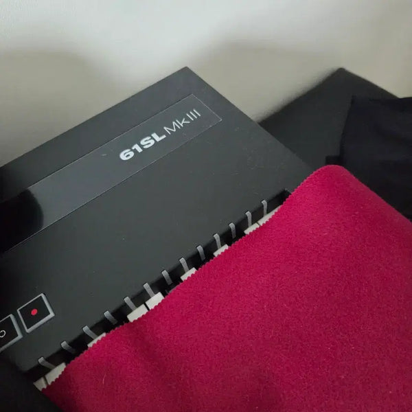 [BUNJANG] Novation 61SL MkIII MIDI Keyboard Controller / Novation 61SL MkIII 컨트롤러