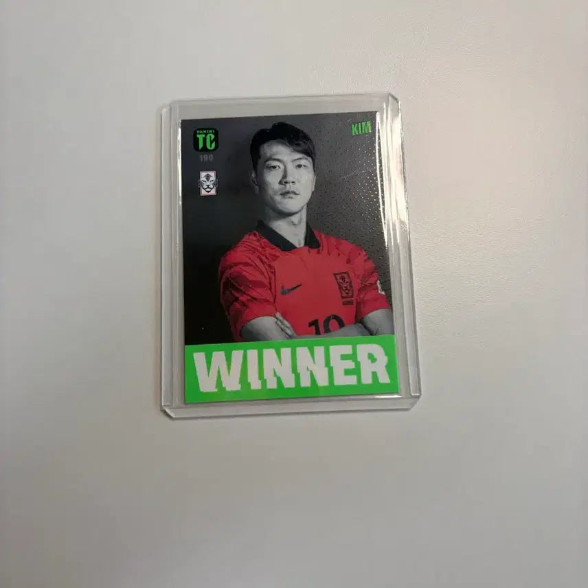 [BUNJANG] Kim Young-gwon Grade S Mint Condition Card / 김영권 winner